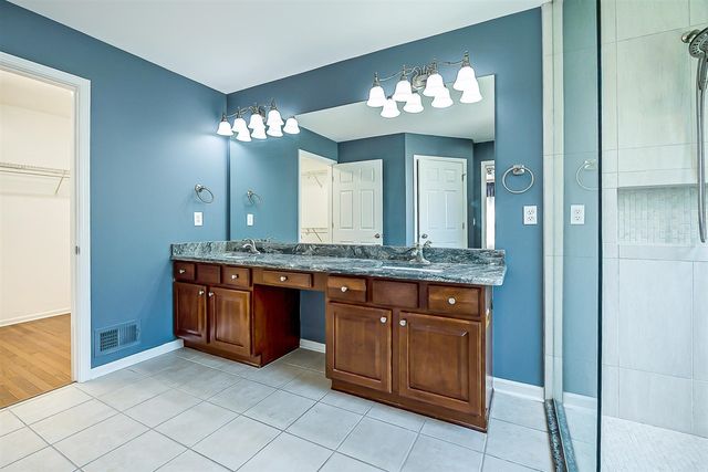 1567 Courtney Court, Ypsilanti, MI 48198