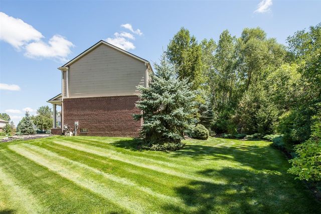 1567 Courtney Court, Ypsilanti, MI 48198