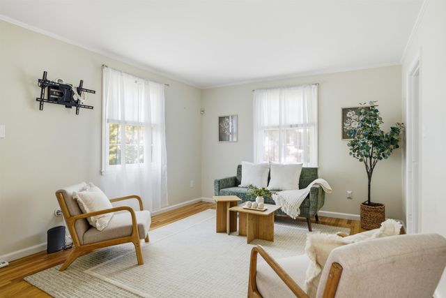 7 Wood Street, Nashua, NH 03064