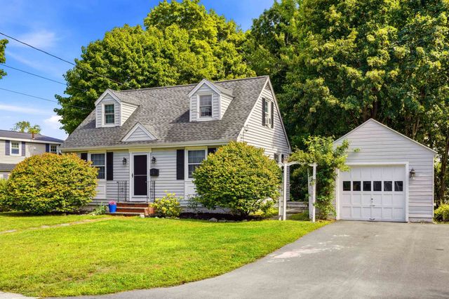 7 Wood Street, Nashua, NH 03064