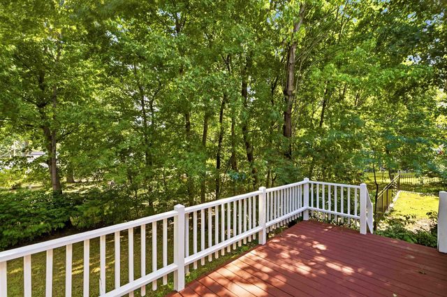 7 Wood Street, Nashua, NH 03064