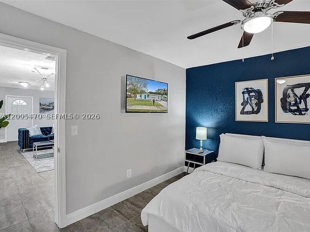 760 NE 152nd St 0, Miami, FL 33162