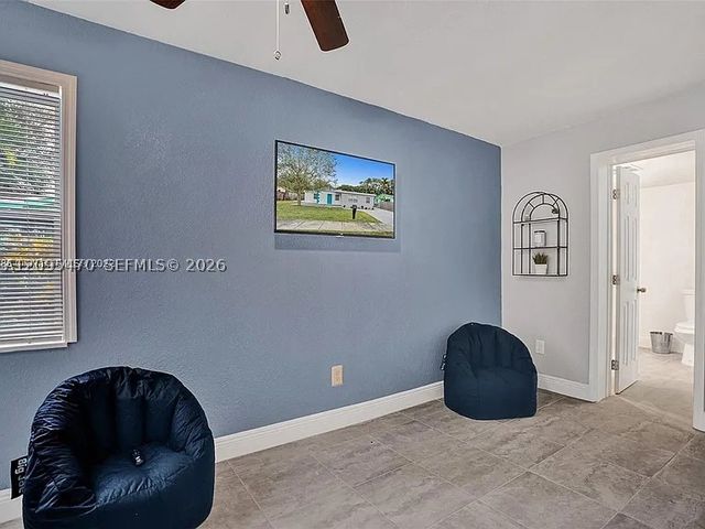 760 NE 152nd St 0, Miami, FL 33162
