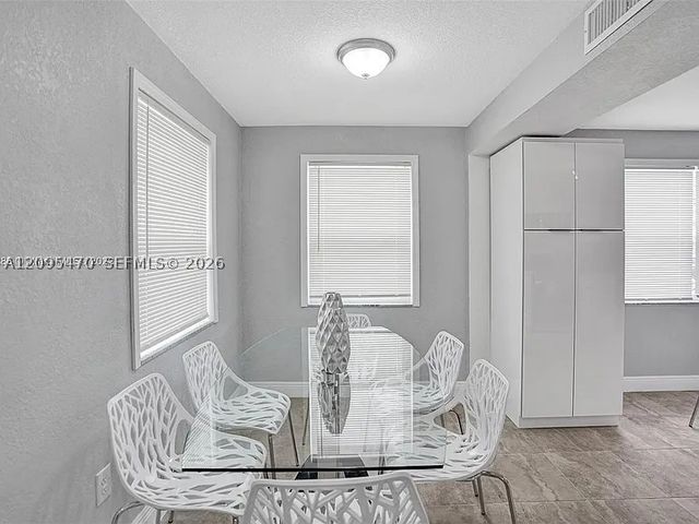 760 NE 152nd St 0, Miami, FL 33162