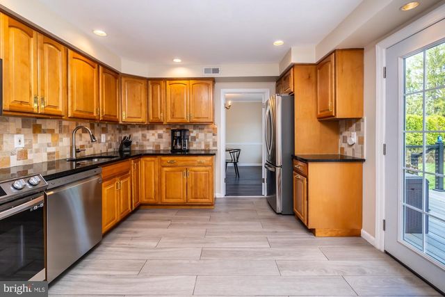 1411 STALLION LN, West Chester, PA 19380
