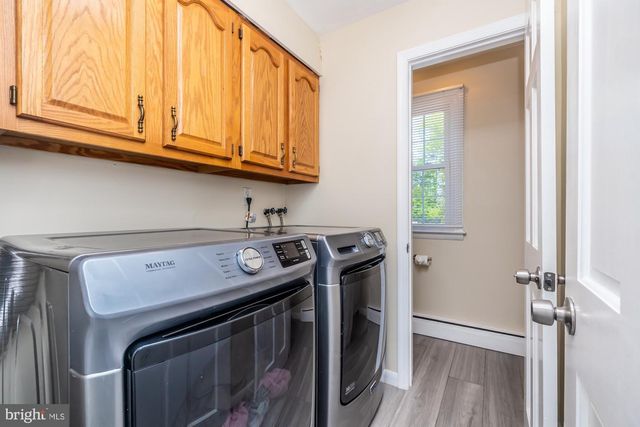 1411 STALLION LN, West Chester, PA 19380