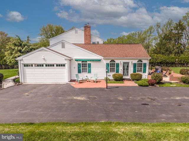 1411 STALLION LN, West Chester, PA 19380