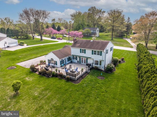 1411 STALLION LN, West Chester, PA 19380