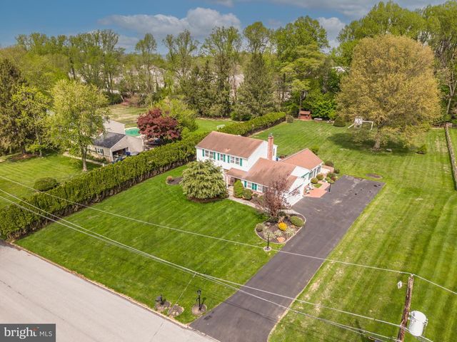 1411 STALLION LN, West Chester, PA 19380