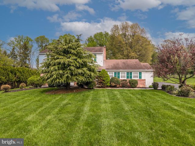 1411 STALLION LN, West Chester, PA 19380