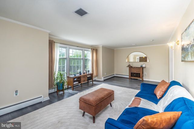 1411 STALLION LN, West Chester, PA 19380