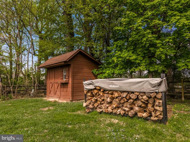 1411 STALLION LN, West Chester, PA 19380