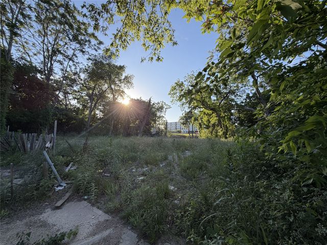 1615 Sicily Street, Dallas, TX 75203