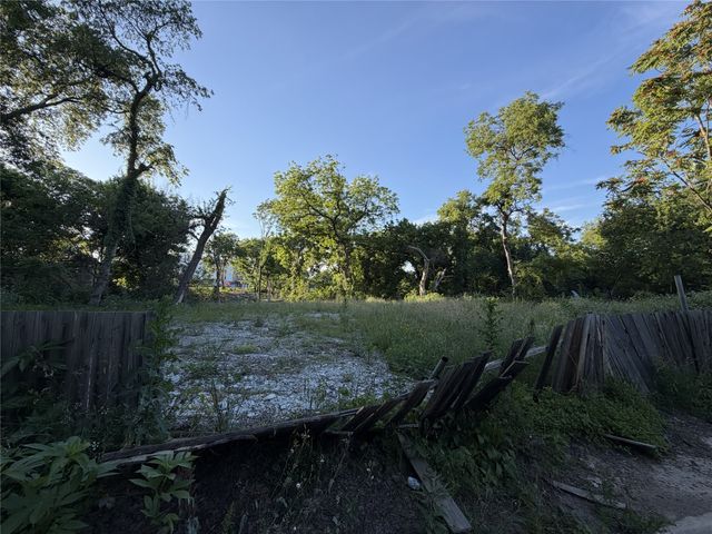 1615 Sicily Street, Dallas, TX 75203