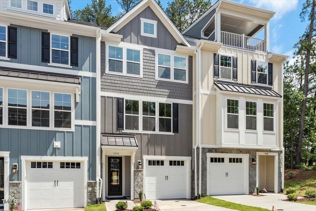 9 Blackthorn Lane, Durham, NC 27703