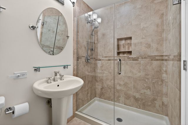 1335 Blair Lane, Hoffman Estates, IL 60169