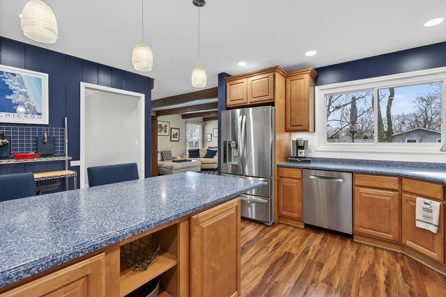 1335 Blair Lane, Hoffman Estates, IL 60169