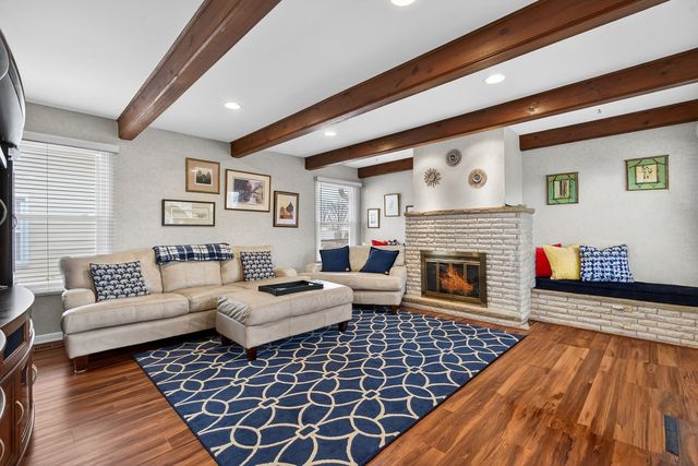 1335 Blair Lane, Hoffman Estates, IL 60169