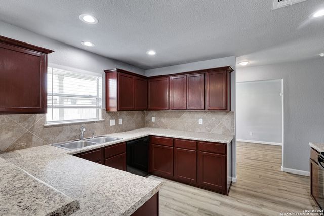 9159 Mare Hunt, San Antonio, TX 78254