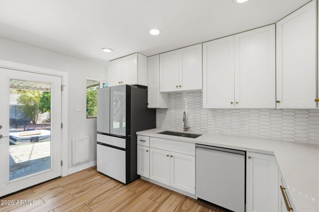 7252 E OAK Street, Scottsdale, AZ 85257