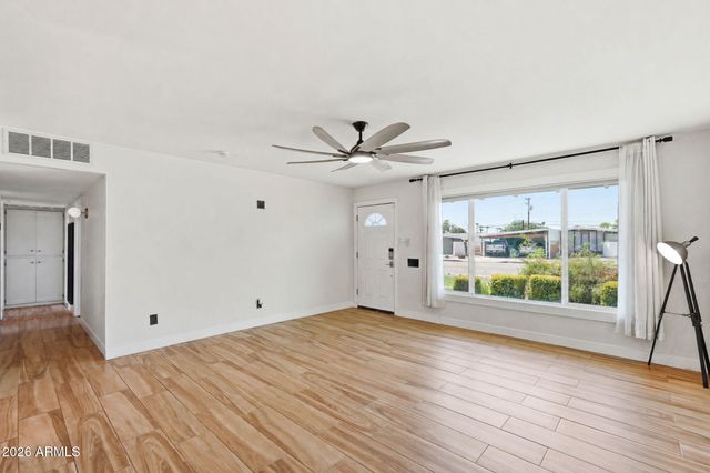 7252 E OAK Street, Scottsdale, AZ 85257