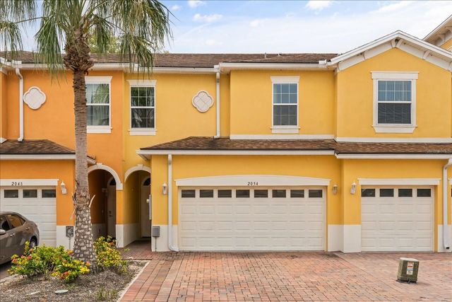 2018 ROYAL VISTA COURT, Orlando, FL 32817
