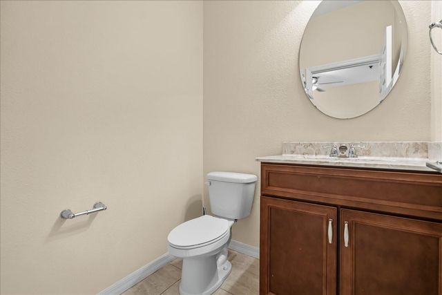 2018 ROYAL VISTA COURT, Orlando, FL 32817