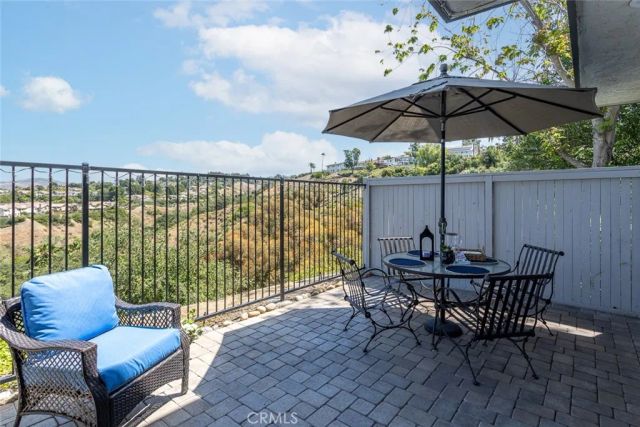 7300 E Singingwood, Anaheim Hills, CA 92808