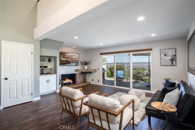 7300 E Singingwood, Anaheim Hills, CA 92808