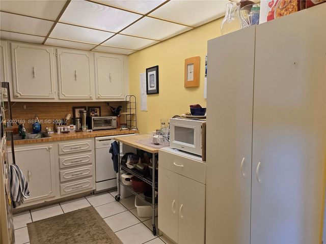 6000 NE 22nd Way 7D, Fort Lauderdale, FL 33308