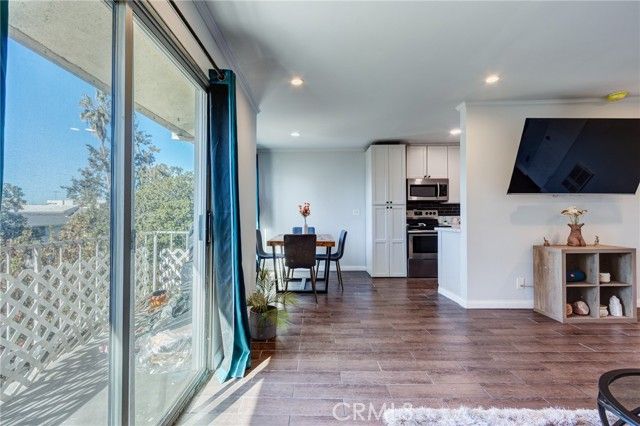 3734 S Canfield, Los Angeles, CA 90034