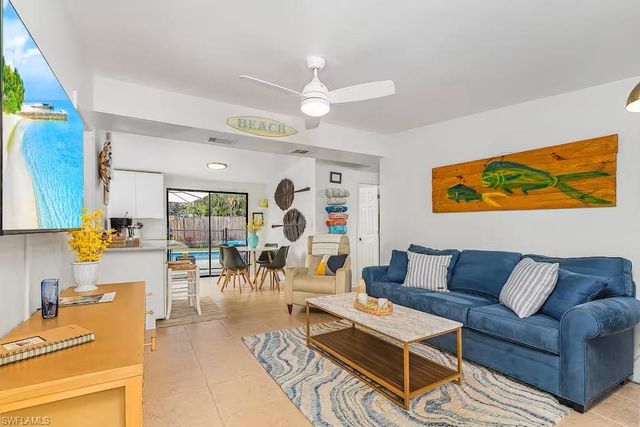 1303 Delmar LN, Naples, FL 34104