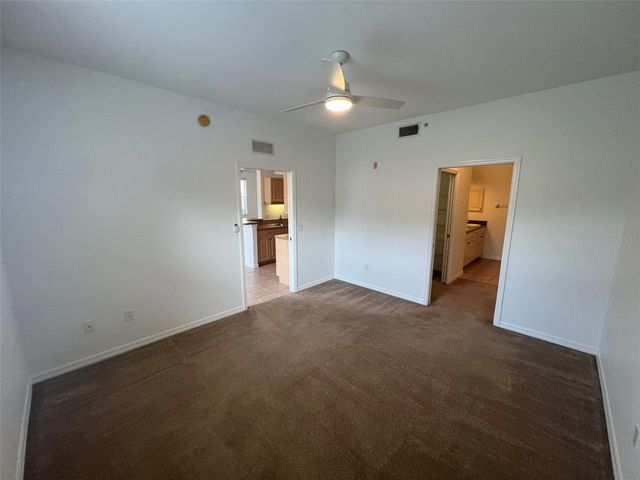 4270 VICENZA DRIVE B40, Venice, FL 34293