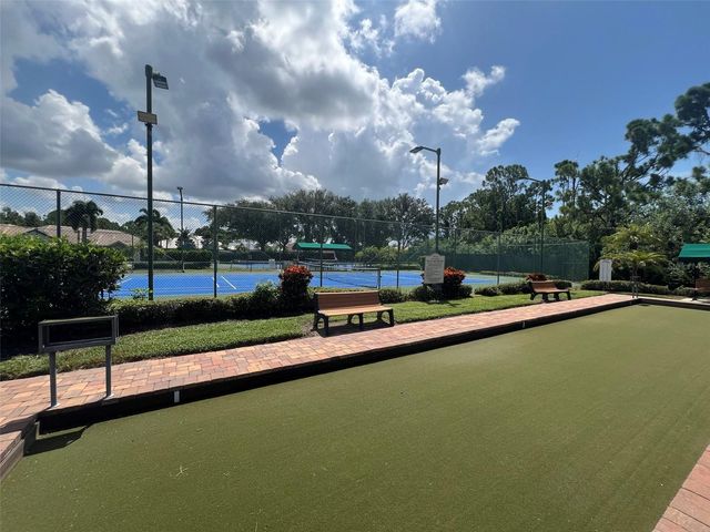 4270 VICENZA DRIVE B40, Venice, FL 34293