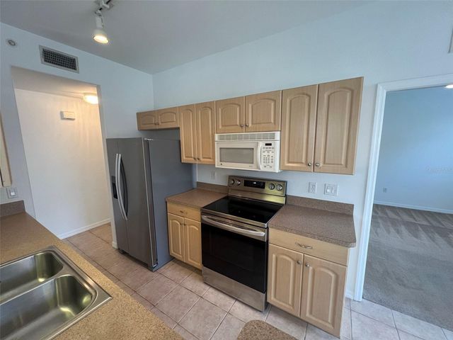 4270 VICENZA DRIVE B40, Venice, FL 34293