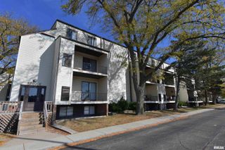 3207 W WILLOW KNOLLS Road # 66C, Peoria, IL 61614