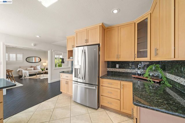 36288 Tudor Pl, Newark, CA 94560