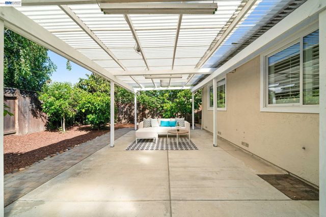 36288 Tudor Pl, Newark, CA 94560