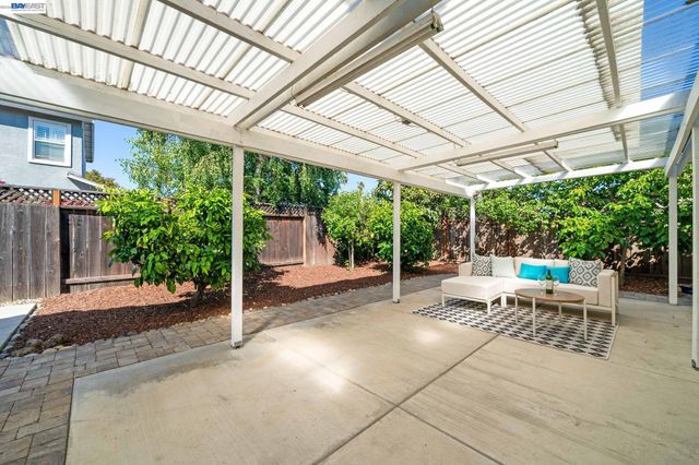 36288 Tudor Pl, Newark, CA 94560