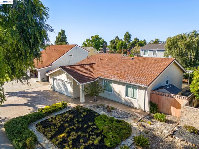36288 Tudor Pl, Newark, CA 94560