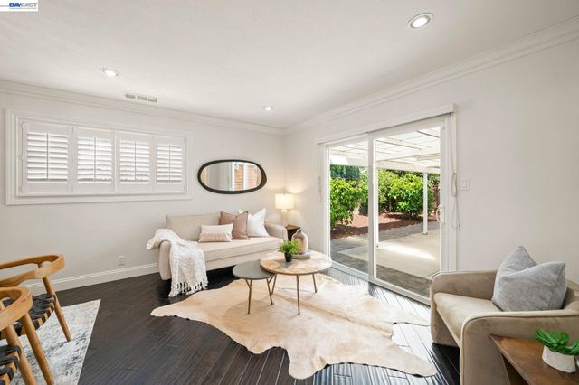 36288 Tudor Pl, Newark, CA 94560