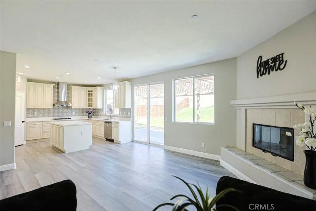 4979 Tyler Meadows, Riverside, CA 92505