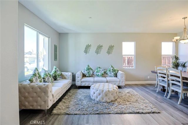 4979 Tyler Meadows, Riverside, CA 92505