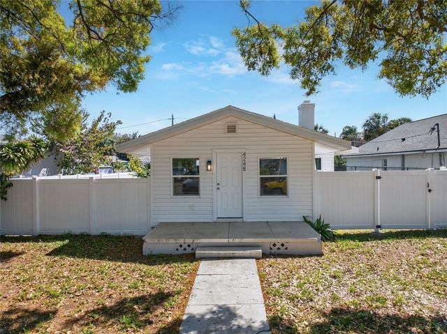 4248 4TH AVENUE S, St Petersburg, FL 33711