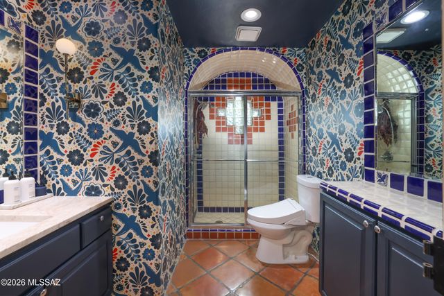 5525 N Oracle Road, Tucson, AZ 85704
