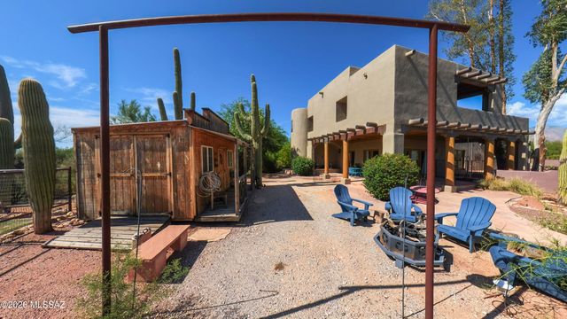 5525 N Oracle Road, Tucson, AZ 85704