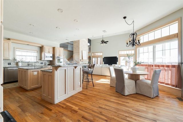 24190 N Macarthur Boulevard, Edmond, OK 73025