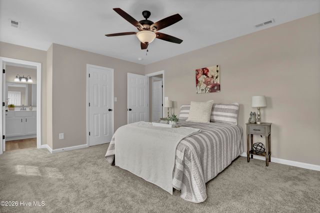 125 Cobblestone Trail, Jacksonville, NC 28546