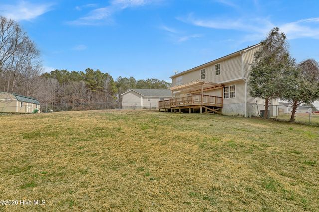 125 Cobblestone Trail, Jacksonville, NC 28546