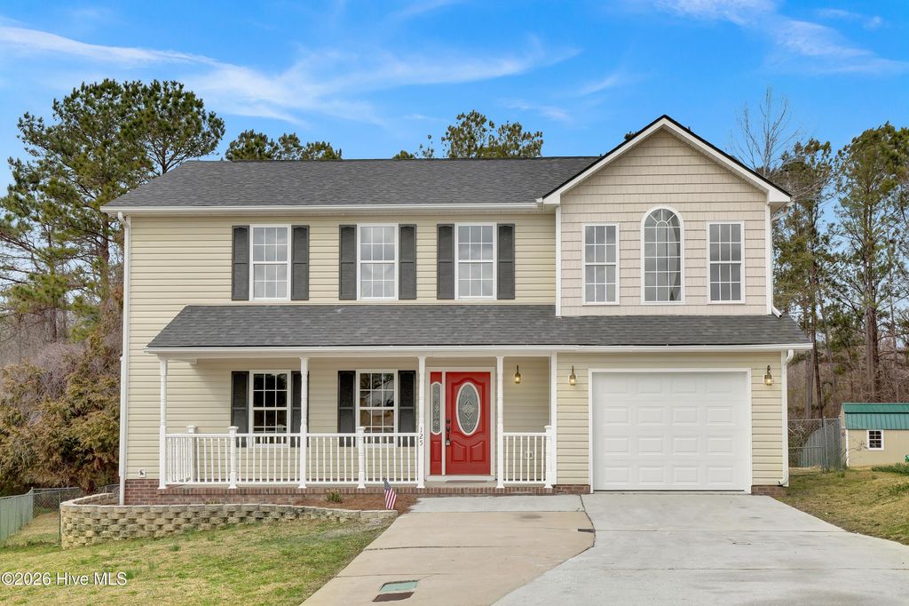 125 Cobblestone Trail, Jacksonville, NC 28546